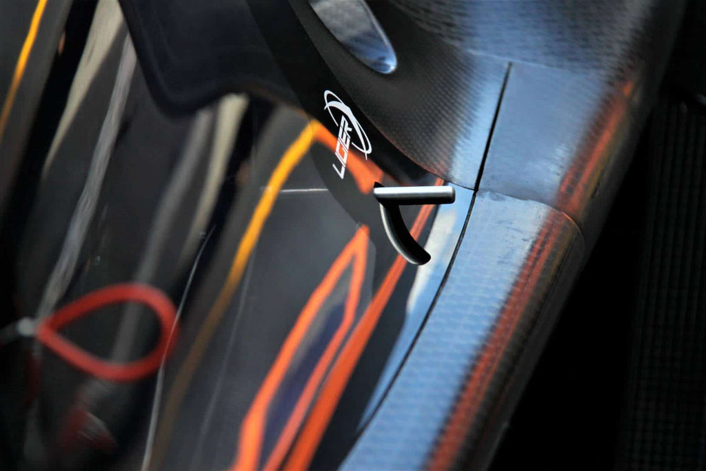 Ligier JS P4 — 18