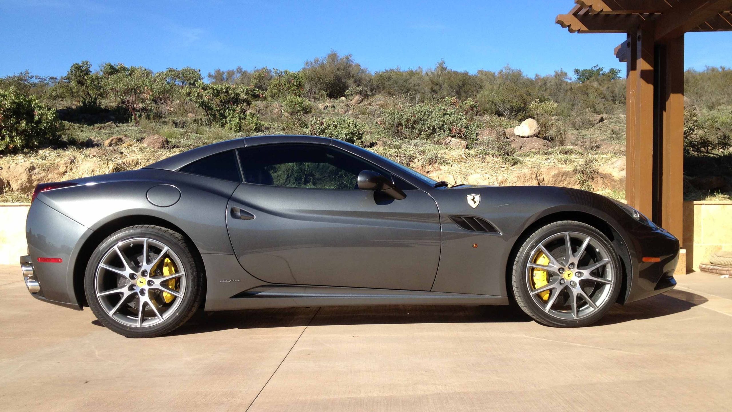 Ferrari California